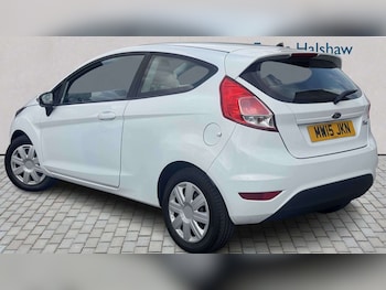 Used Ford Fiesta 2015 for sale - 79306786: Photo