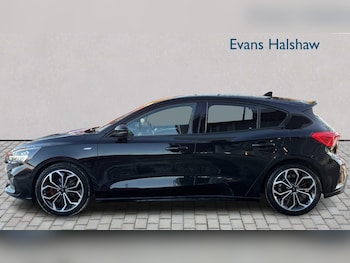 Used Ford Focus 2021 for sale - 77480658: Photo