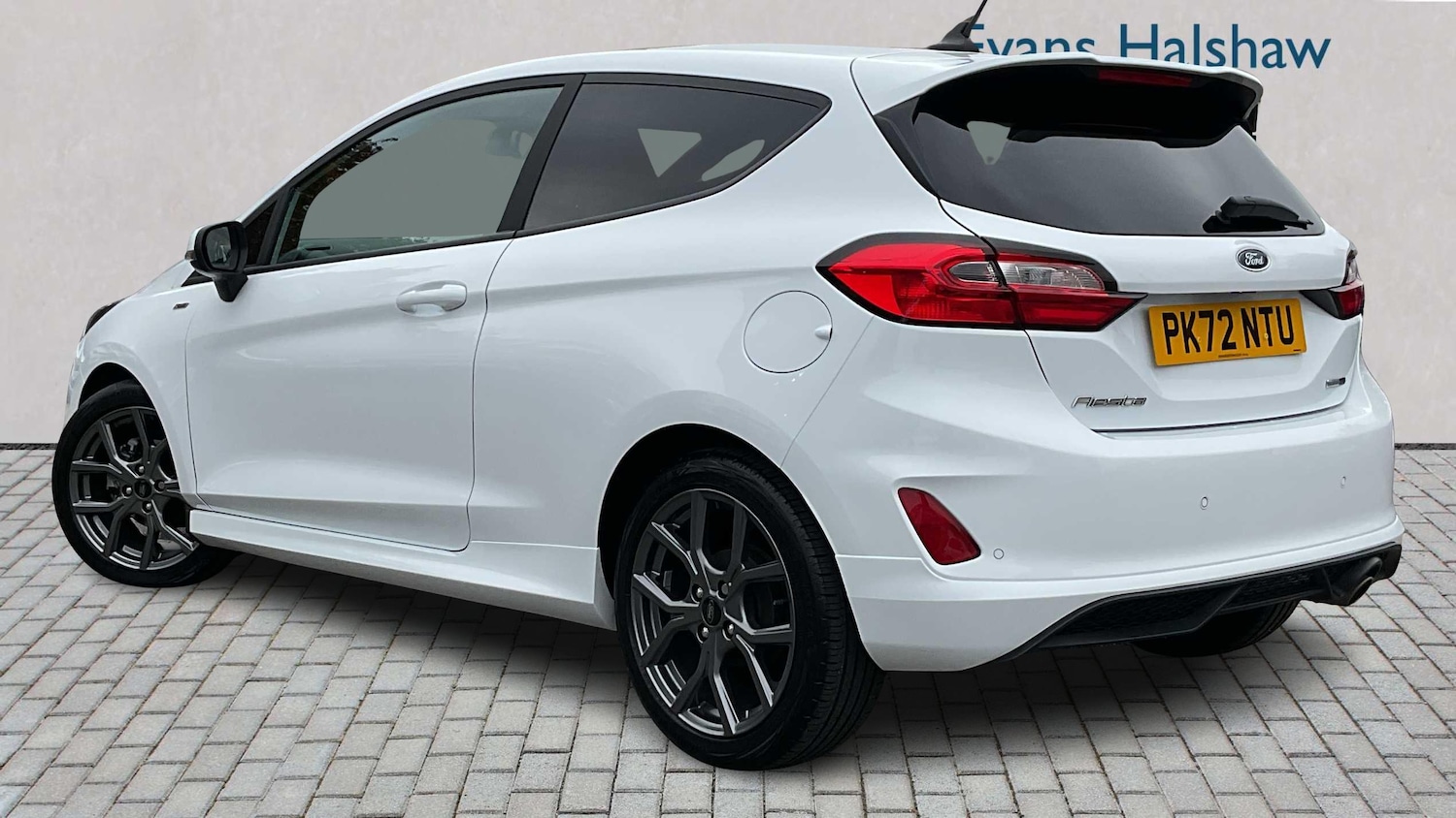 Used Ford Fiesta 2022 for sale - 76262329: Photo 2