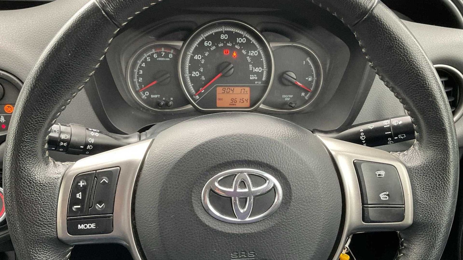 Used Toyota Yaris 2015 for sale - 76045025: Photo 14