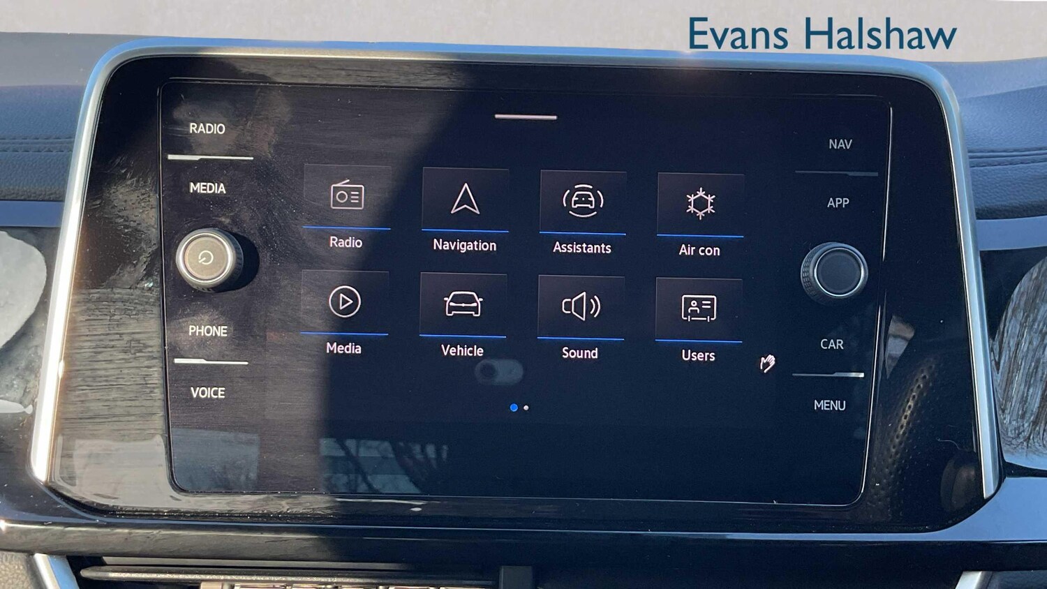 Used Volkswagen T-Roc 2023 for sale - 77810897: Photo 11