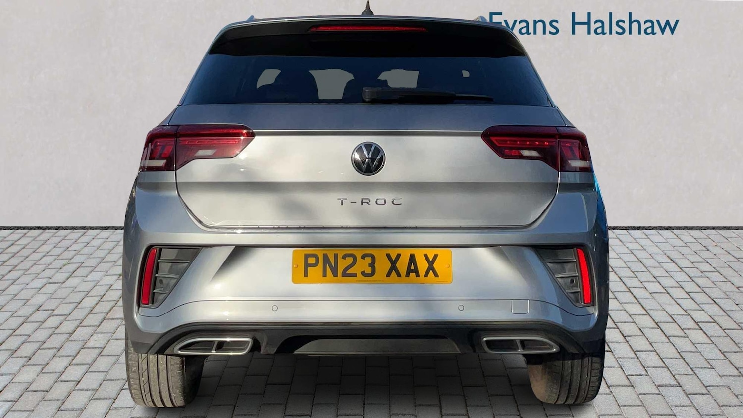 Used Volkswagen T-Roc 2023 for sale - 77810897: Photo 5