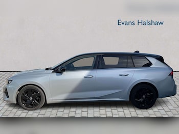 Used Vauxhall Astra 2024 for sale - 77943026: Photo