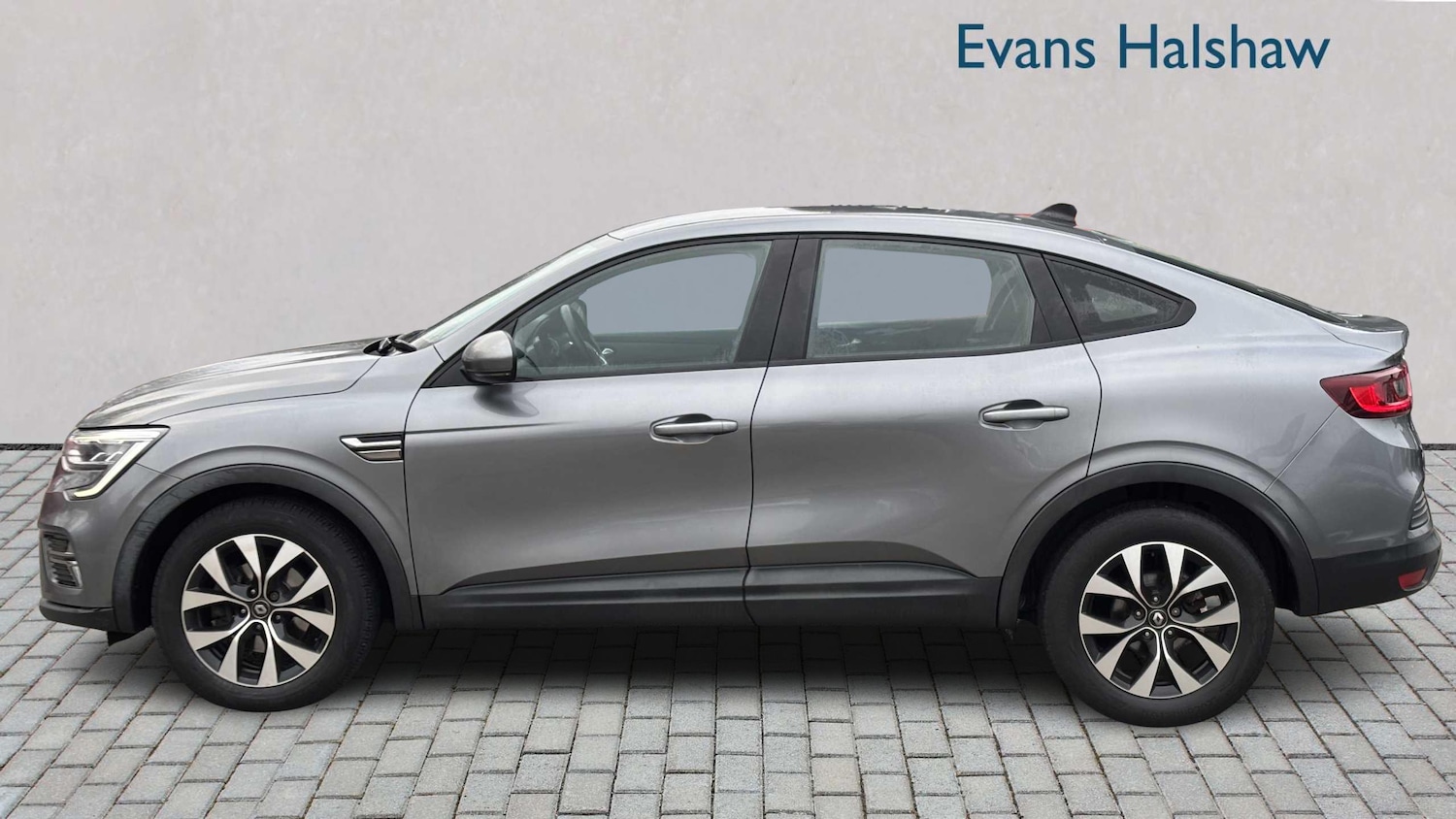 Used Renault Arkana 2022 for sale - 77082973: Photo 4