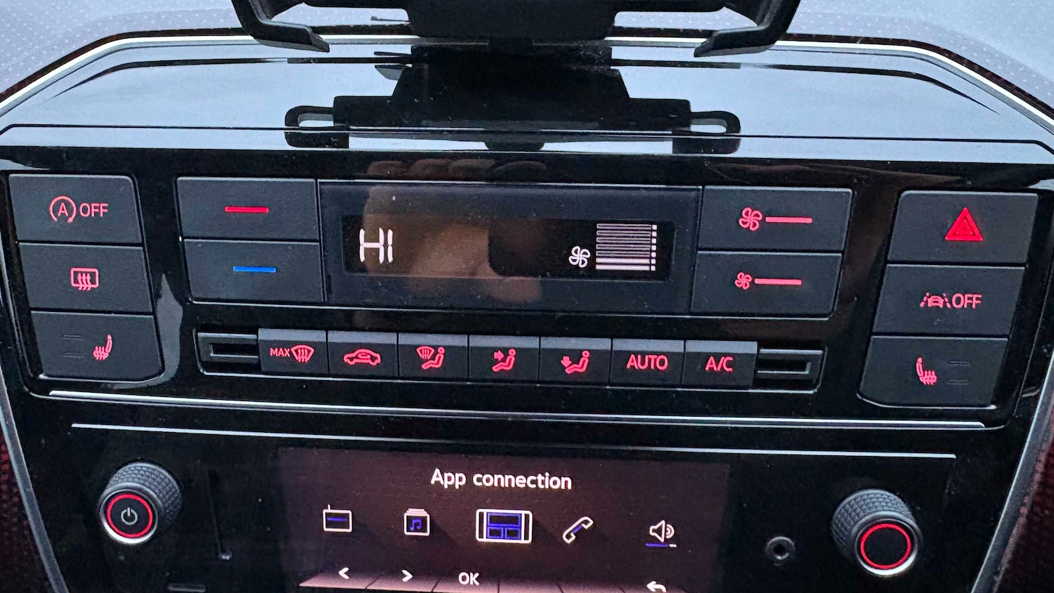 Used Volkswagen up! 2022 for sale - 77123523: Photo 17