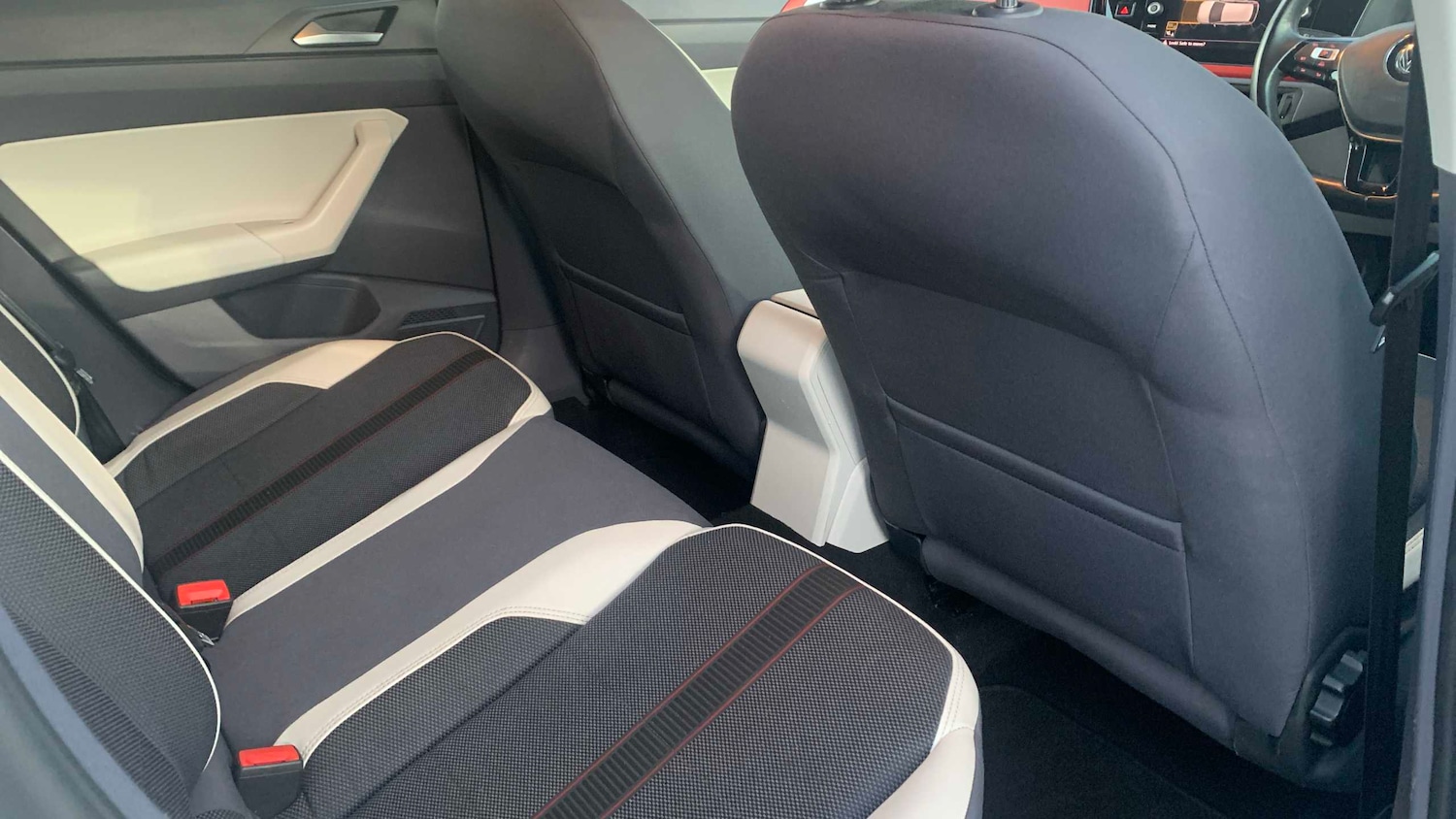 Used Volkswagen Polo 2018 for sale - 76705014: Photo 12