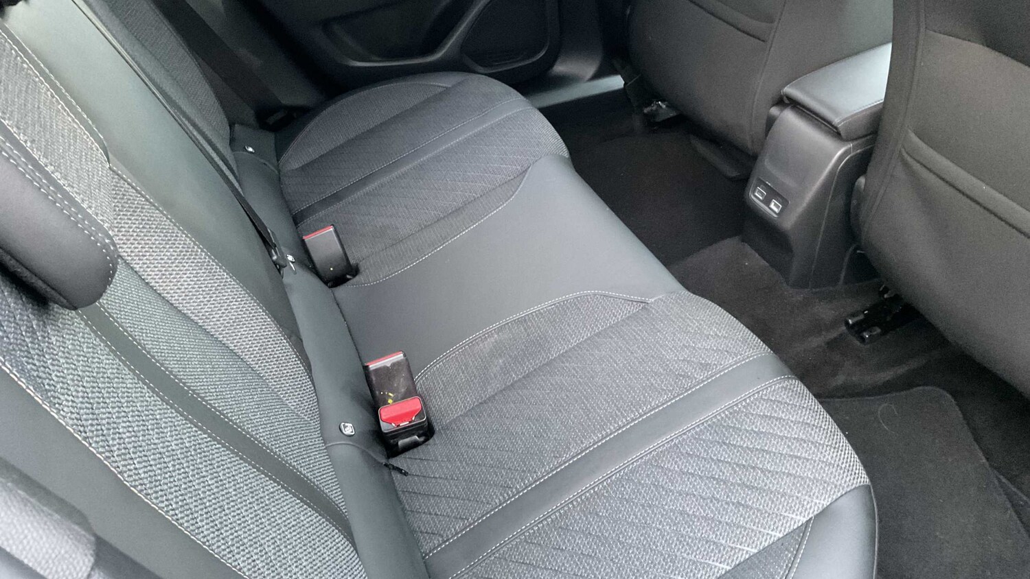 Used Peugeot 2008 2025 for sale - 77158453: Photo 16