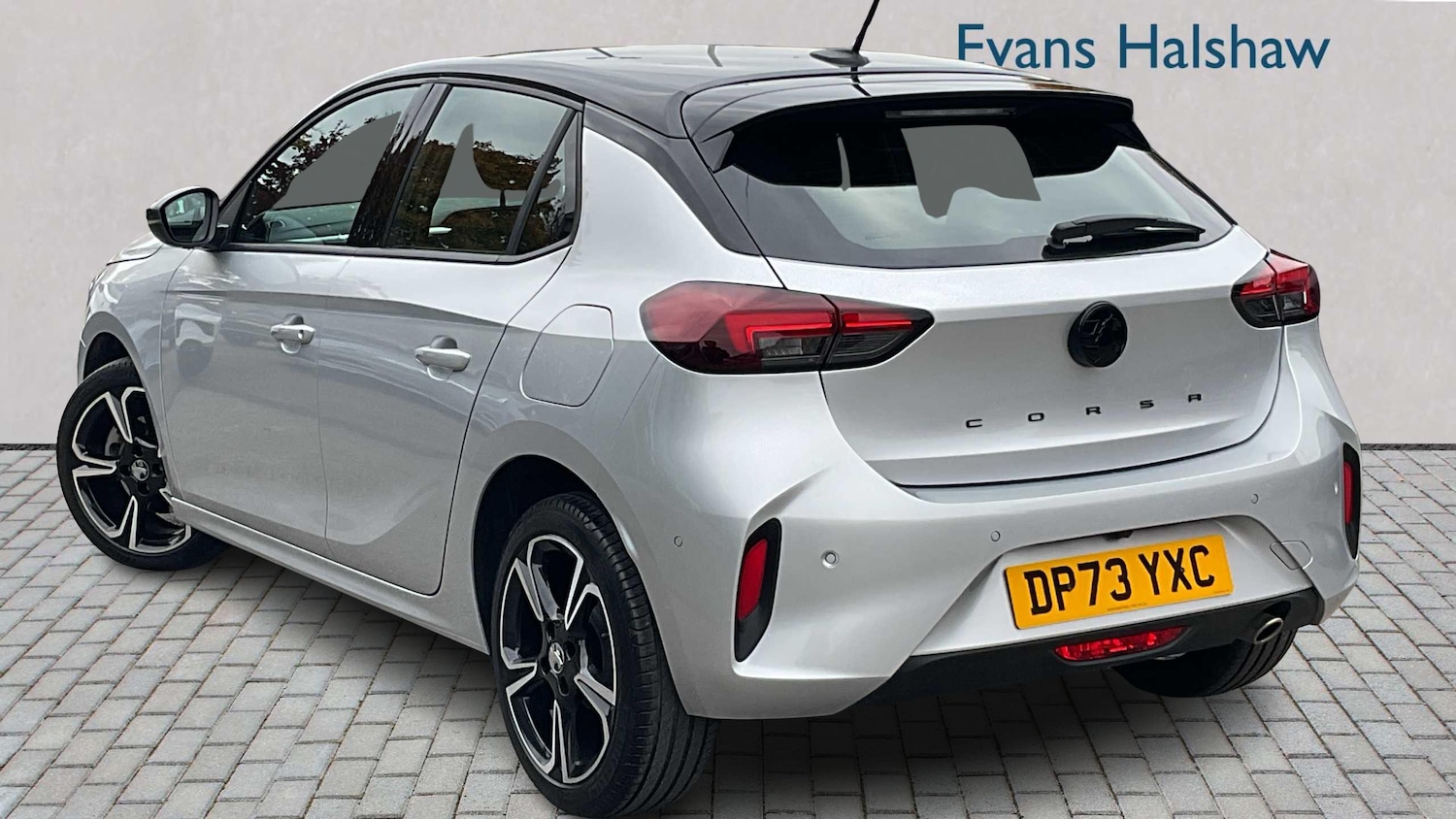 Used Vauxhall Corsa 2023 for sale - 76262365: Photo 2
