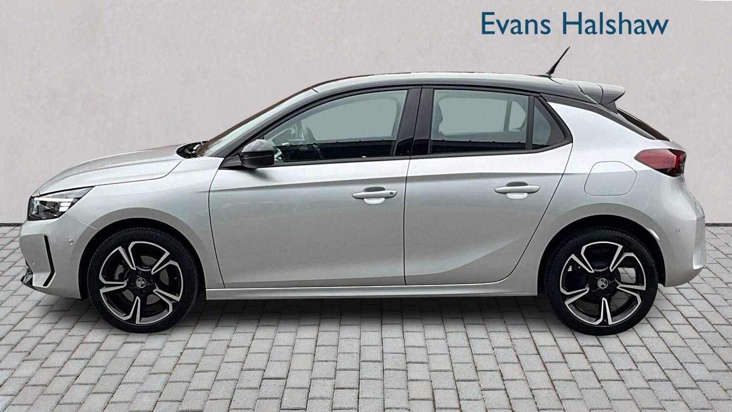 Used Vauxhall Corsa 2023 for sale - 76262365: Photo 4