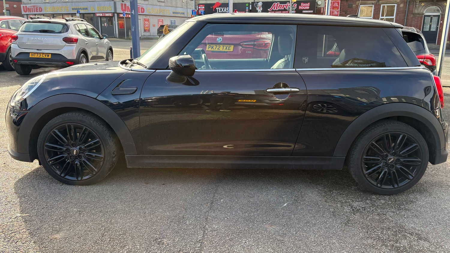 Used MINI Hatch 2023 for sale - 77589111: Photo 4