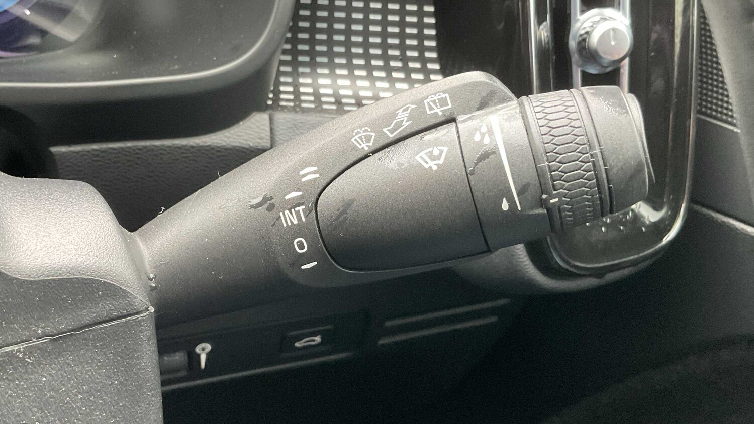 Used Volvo XC40 2022 for sale - 75903057: Photo 28