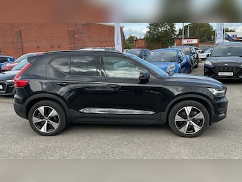 Used Volvo XC40 2022 for sale - 75903057: Photo