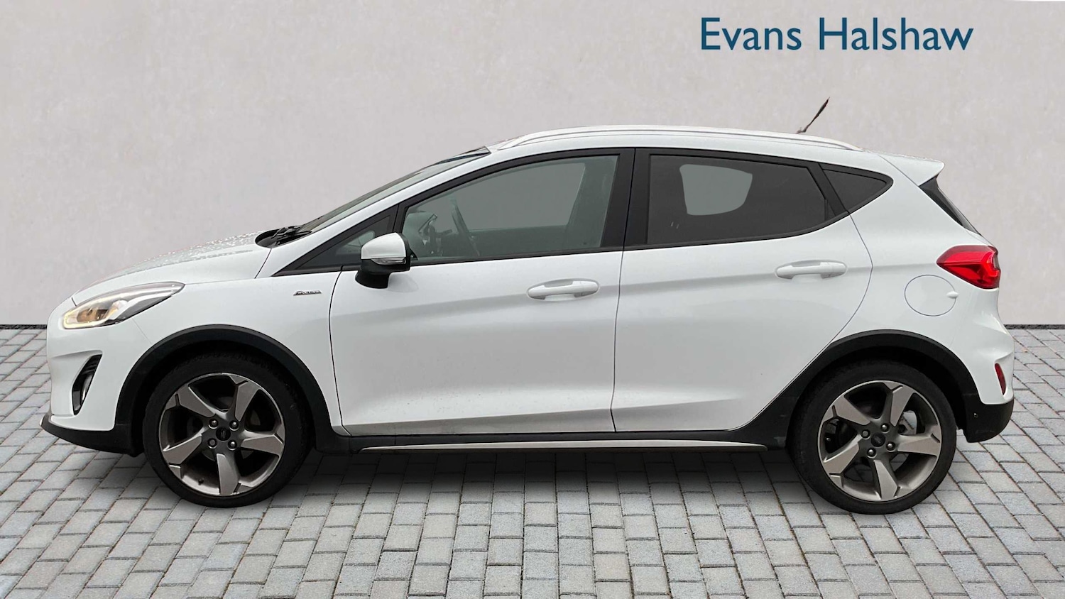 Used Ford Fiesta 2018 for sale - 76475908: Photo 4