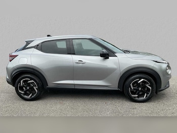 Used Nissan Juke 2023 for sale - 75812327: Photo