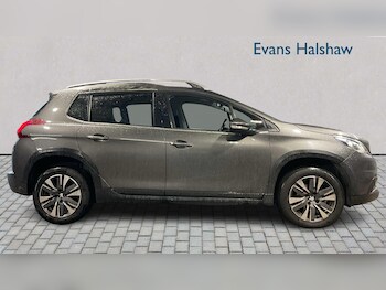 Used Peugeot 2008 2018 for sale - 76442446: Photo