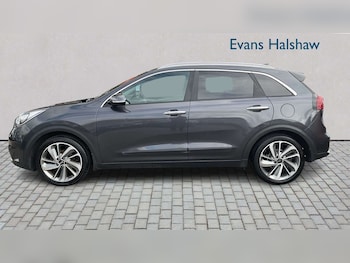 Used Kia Niro 2017 for sale - 79134663: Photo
