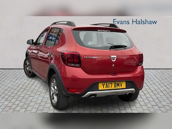 Used Dacia Sandero Stepway 2017 for sale - 78104537: Photo