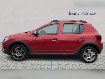 Used Dacia Sandero Stepway 2017 for sale - 78104537: Photo