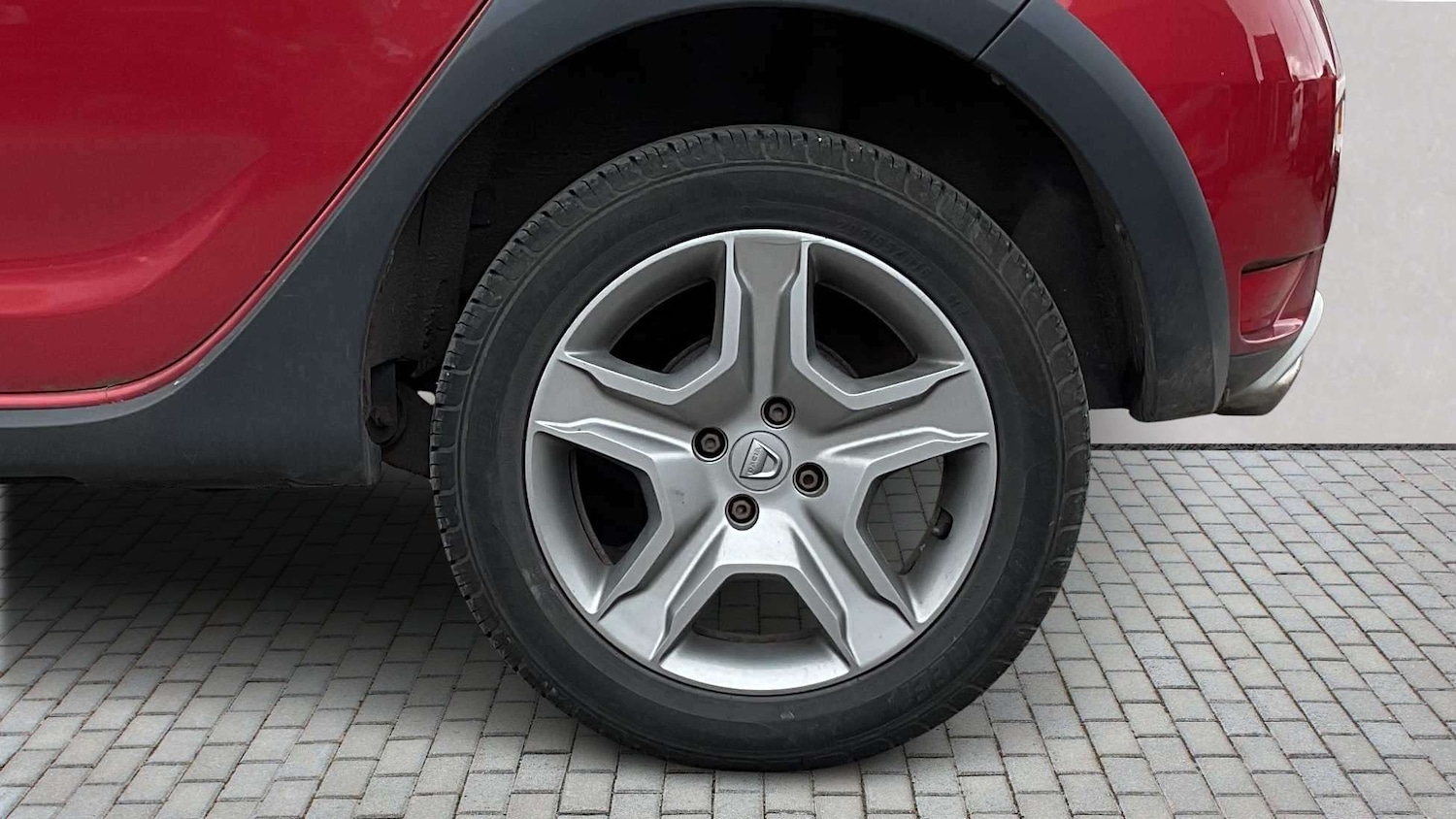 Used Dacia Sandero Stepway 2017 for sale - 78104537: Photo 6