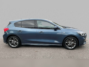 Used Ford Focus 2019 for sale - 75944345: Photo