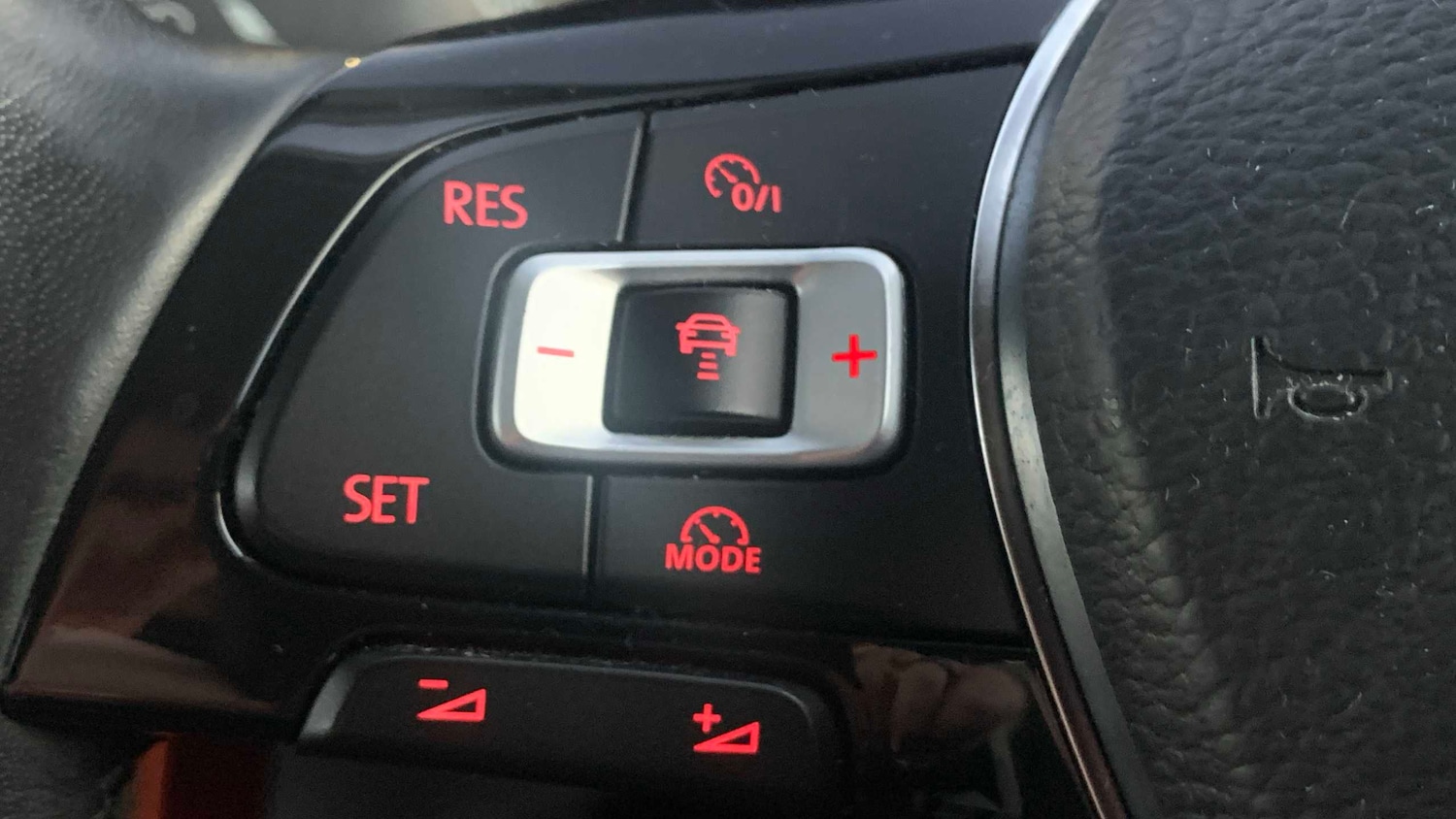 Used Volkswagen Polo 2018 for sale - 76851565: Photo 16