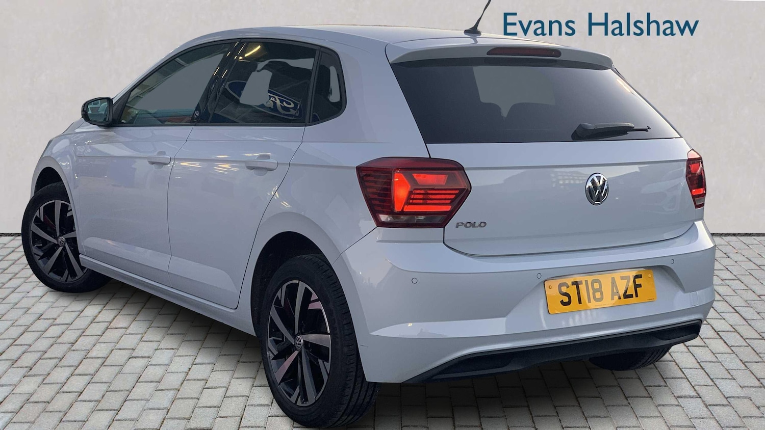 Used Volkswagen Polo 2018 for sale - 76851565: Photo 2