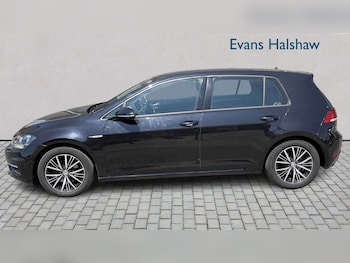 Used Volkswagen Golf 2017 for sale - 79227475: Photo