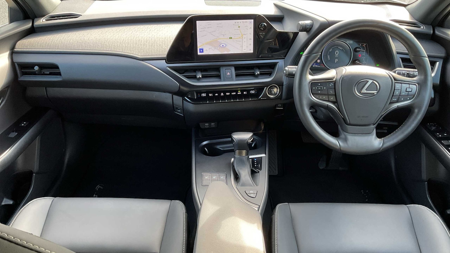 Used Lexus UX 2022 for sale - 76016040: Photo 12