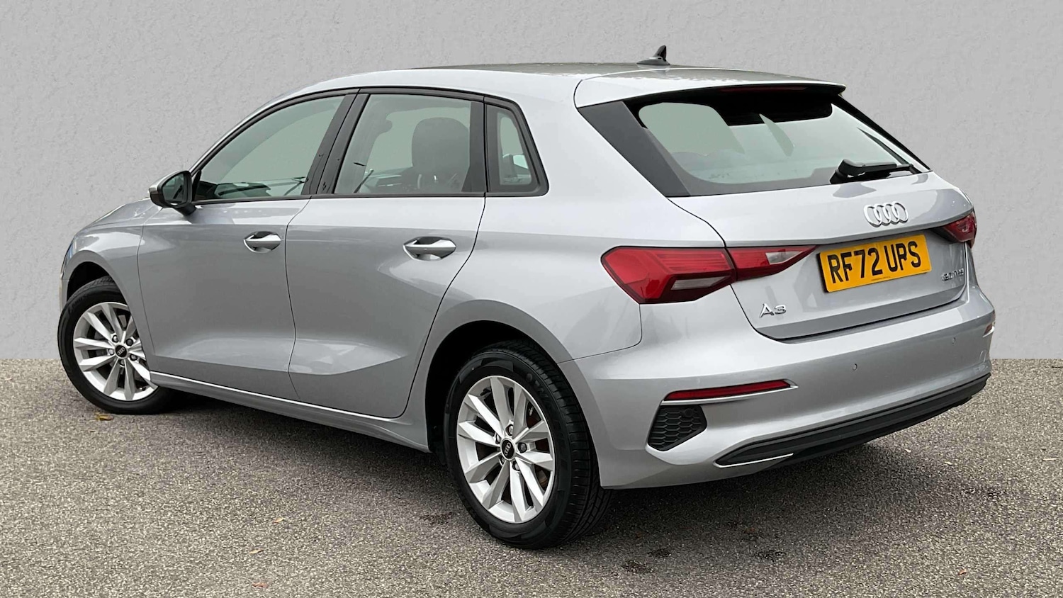 Used Audi A3 2023 for sale - 76045203: Photo 2