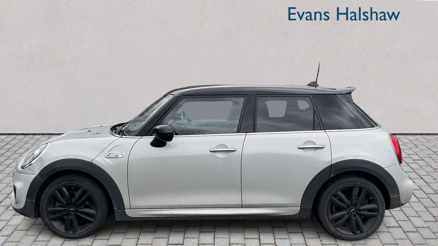 Used MINI Hatch 2019 for sale - 78161531: Photo 4