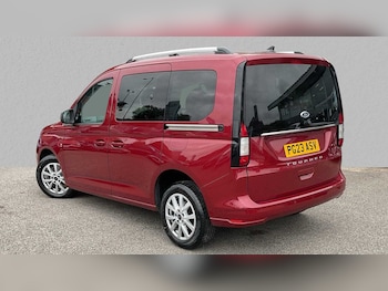 Used Ford Tourneo Connect 2023 for sale - 75812264: Photo