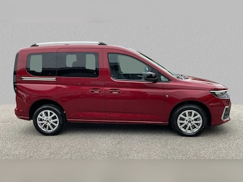 Used Ford Tourneo Connect 2023 for sale - 75812264: Photo