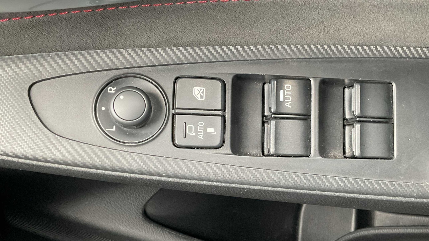 Used Mazda Mazda2 2024 for sale - 76015949: Photo 33