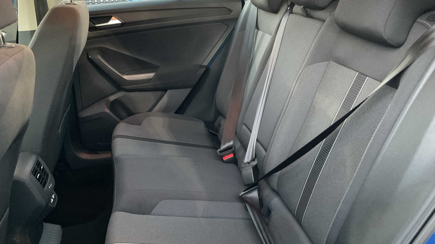 Used Volkswagen T-Roc 2023 for sale - 76564552: Photo 10