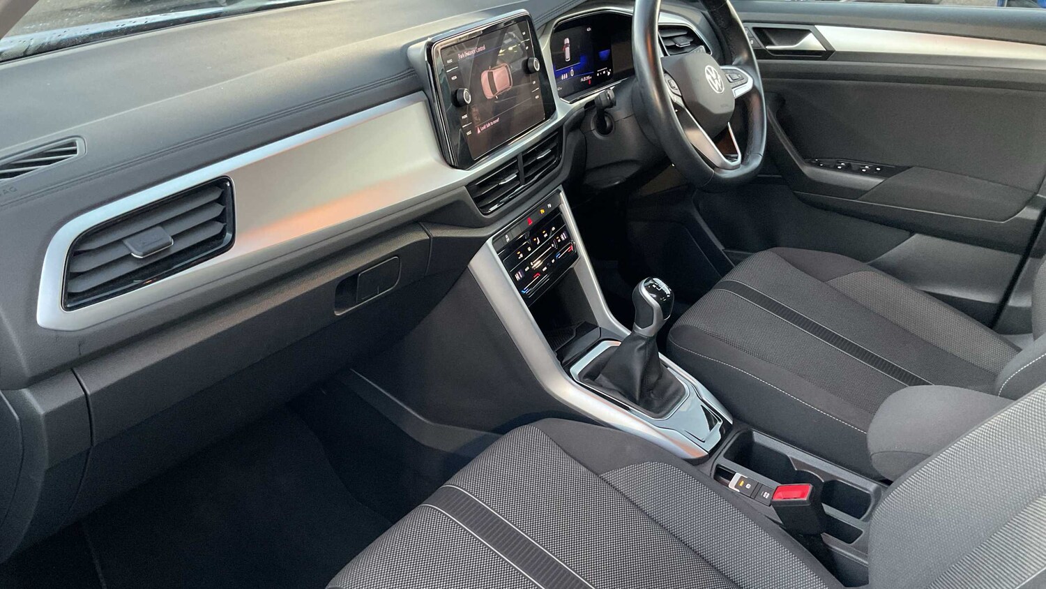 Used Volkswagen T-Roc 2023 for sale - 76564552: Photo 11