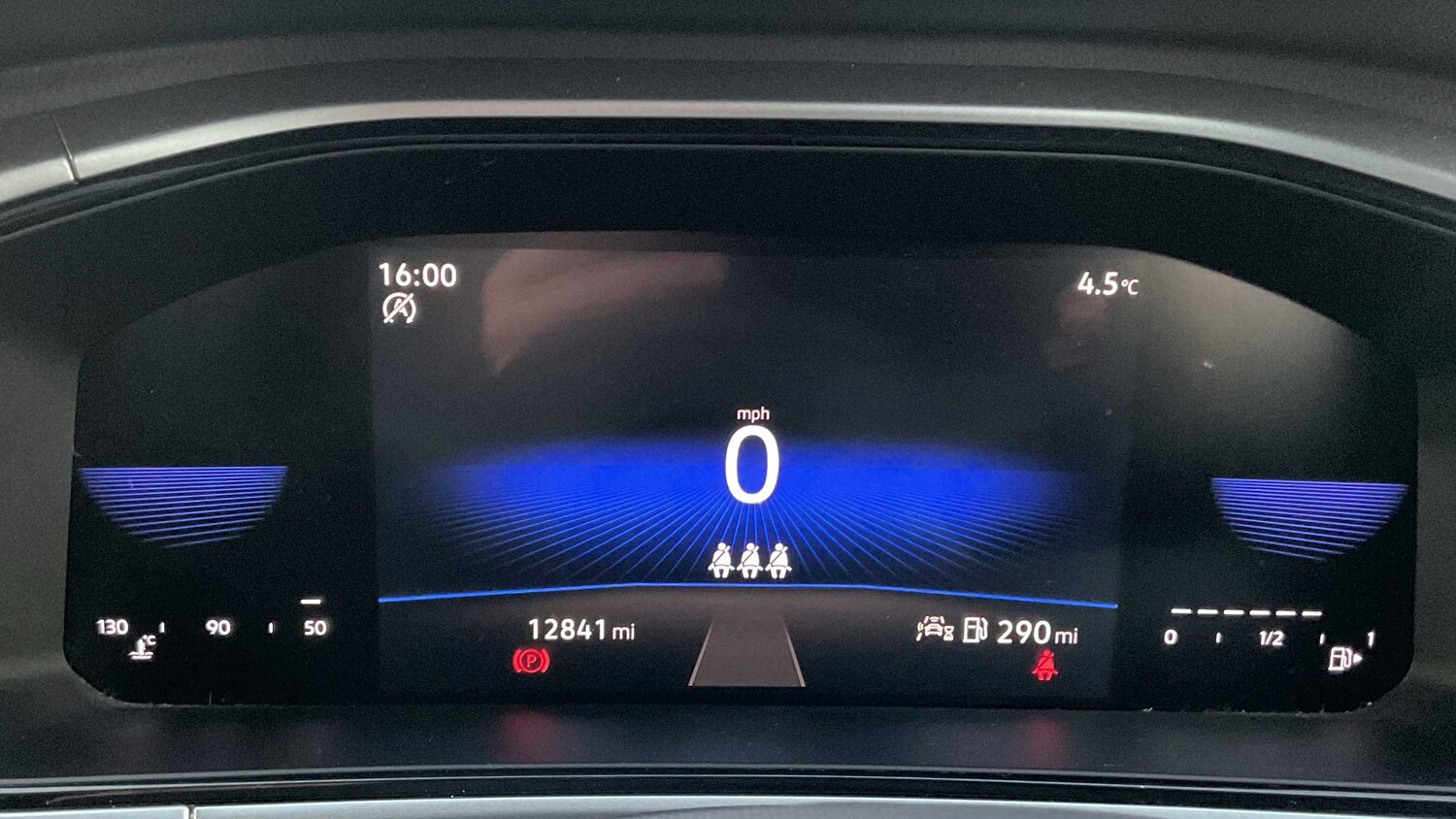 Used Volkswagen T-Roc 2023 for sale - 76564552: Photo 13