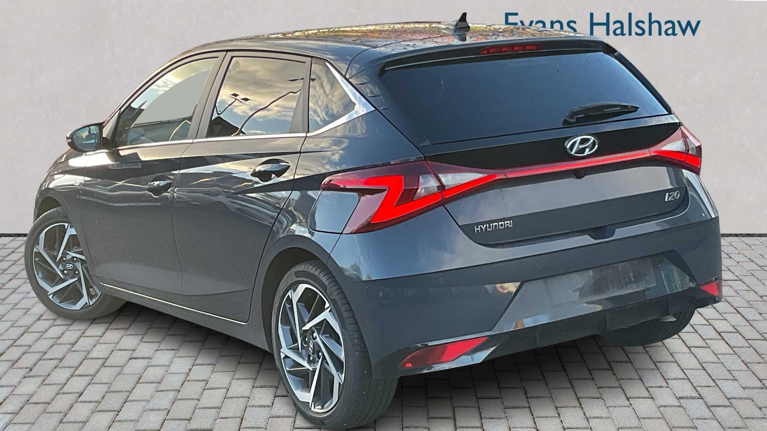 Used Hyundai i20 2022 for sale - 76378771: Photo 2