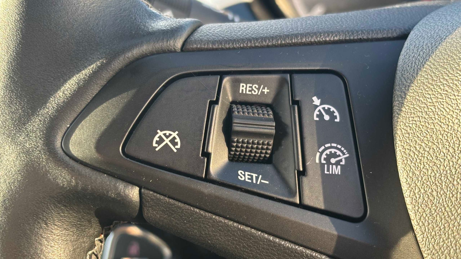 Used Vauxhall Corsa 2019 for sale - 76636749: Photo 15