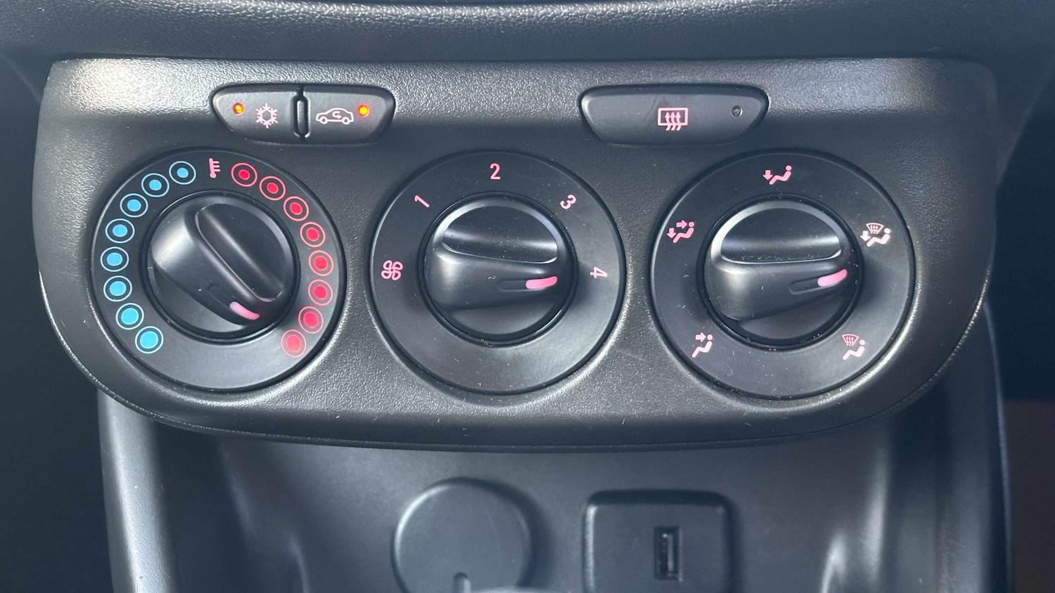 Used Vauxhall Corsa 2019 for sale - 76636749: Photo 16