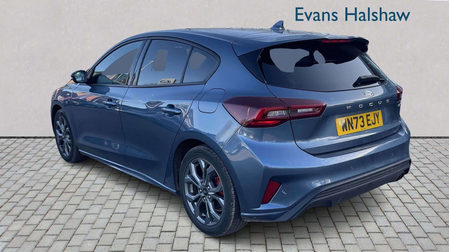 Used Ford Focus 2023 for sale - 77943128: Photo 3