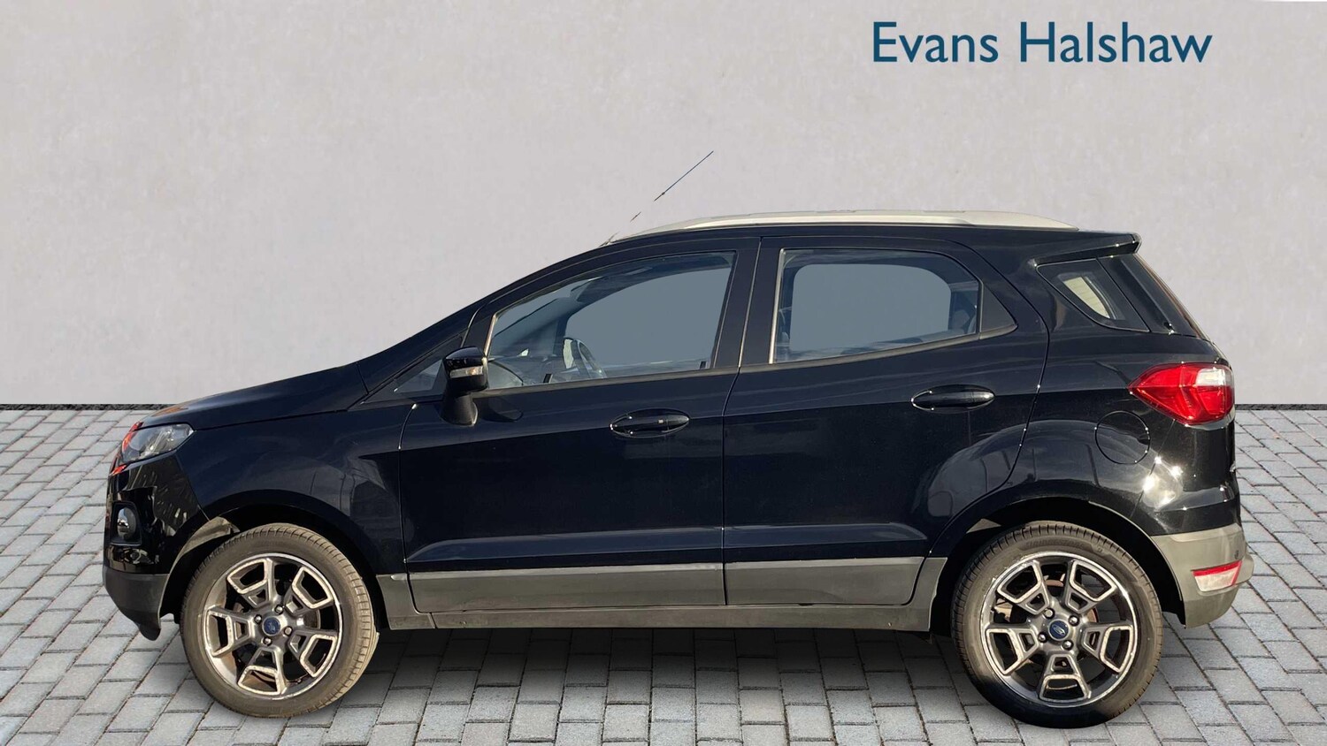 Used Ford Ecosport 2015 for sale - 76662019: Photo 4