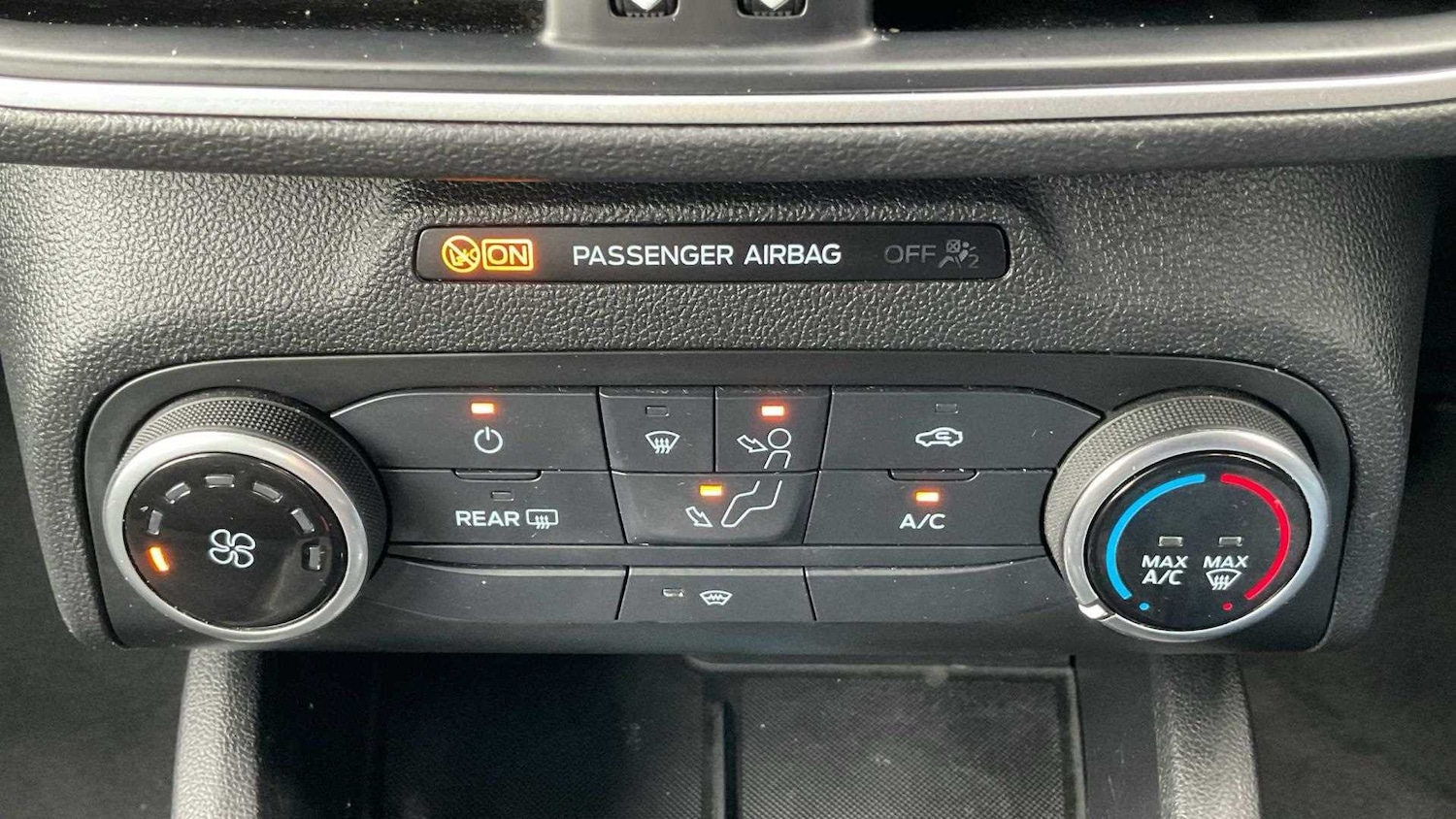Used Ford Focus 2019 for sale - 76113385: Photo 18