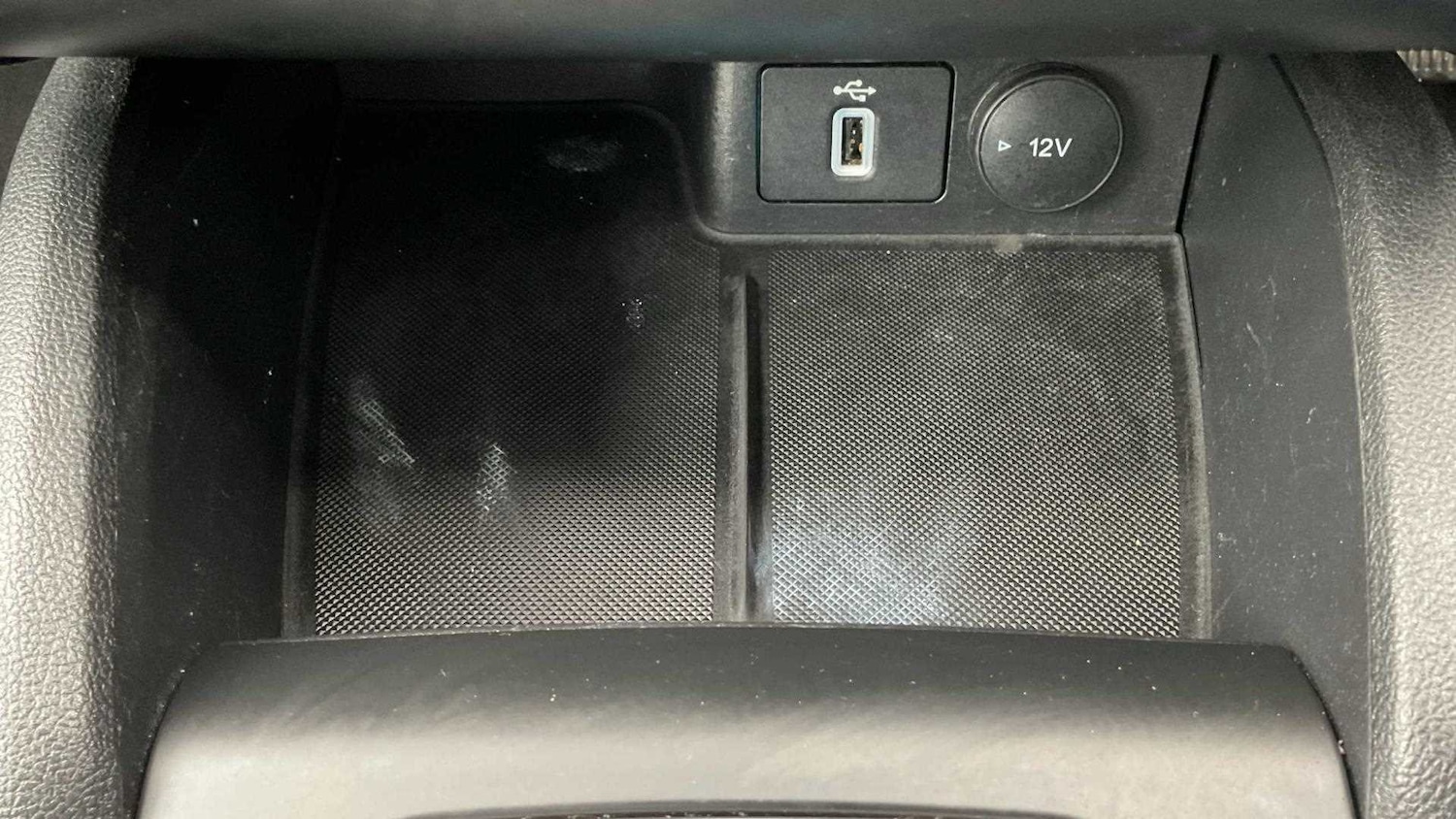 Used Ford Focus 2019 for sale - 76113385: Photo 19