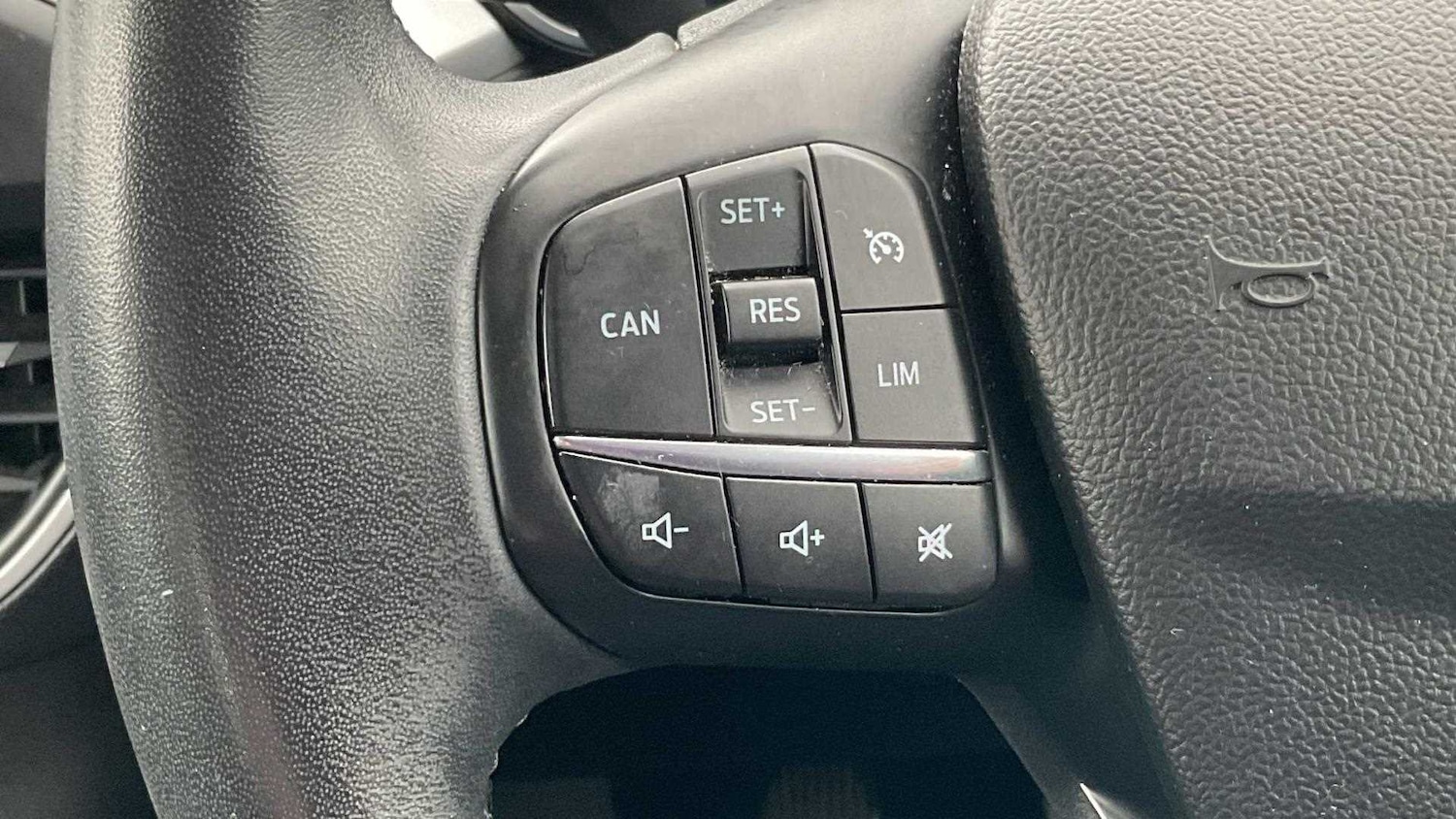 Used Ford Focus 2019 for sale - 76113385: Photo 28