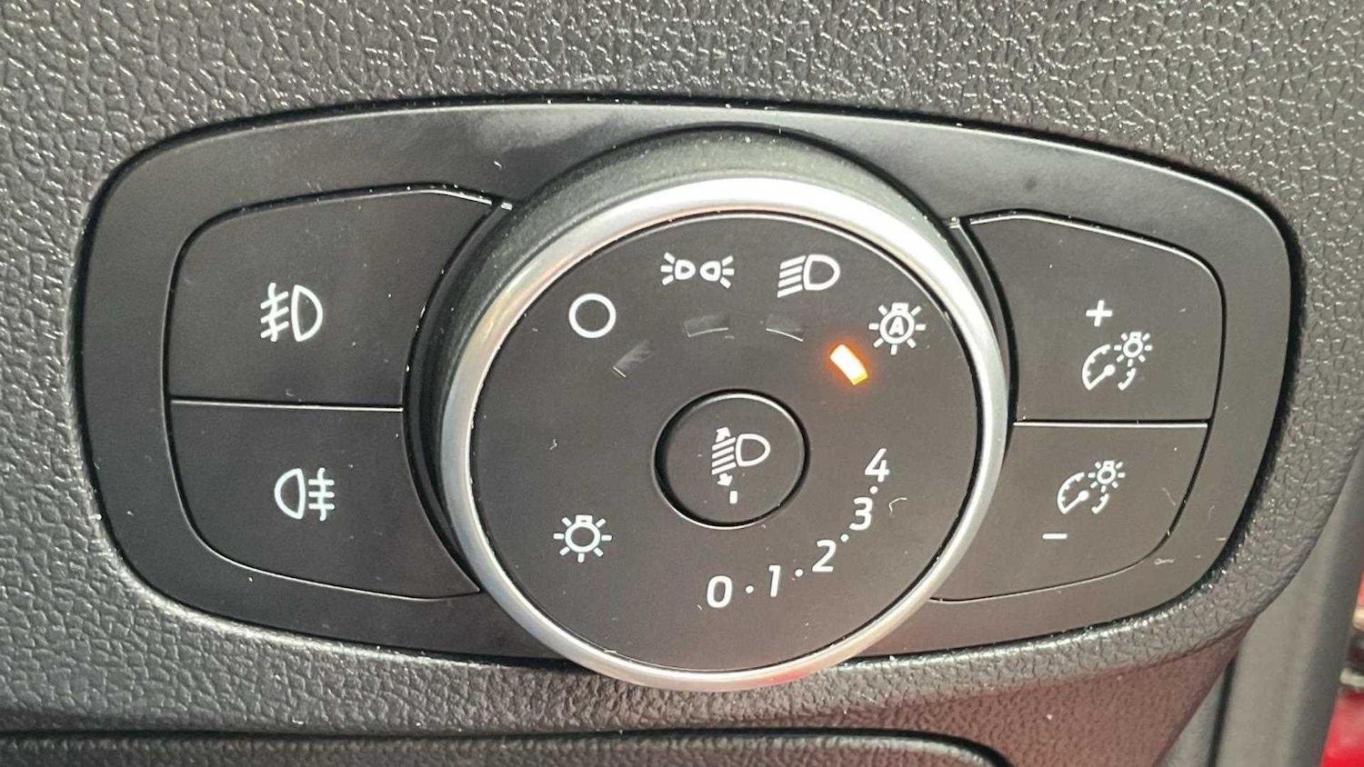 Used Ford Focus 2019 for sale - 76113385: Photo 32