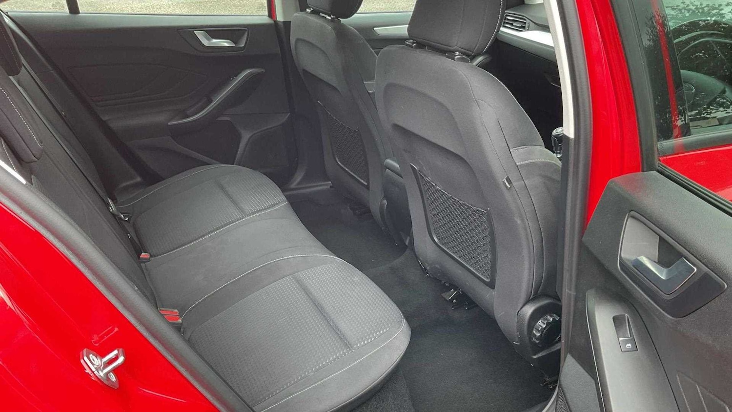 Used Ford Focus 2019 for sale - 76113385: Photo 8