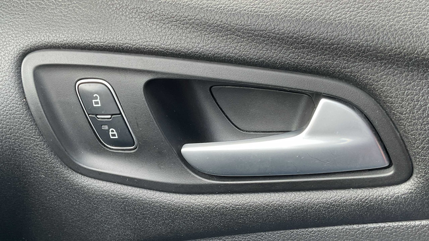 Used Ford Kuga for sale - 76015987: Photo 32