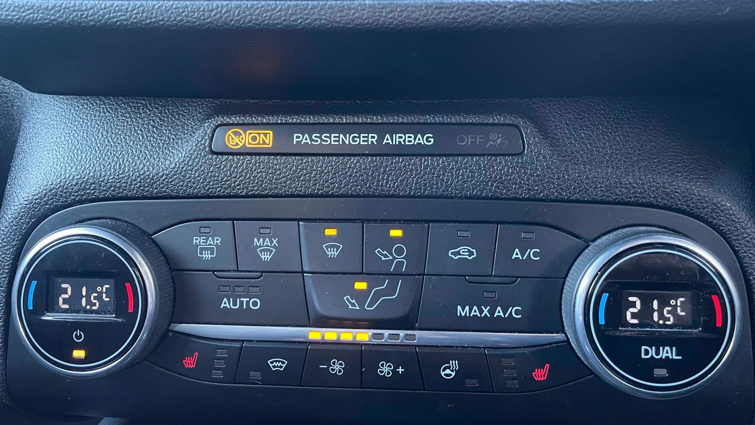 Used Ford Focus 2021 for sale - 76928922: Photo 6