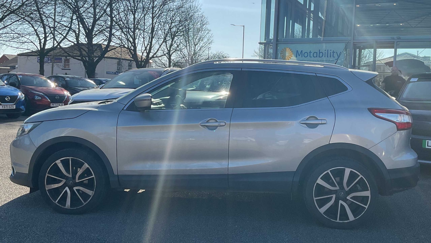 Used Nissan Qashqai 2015 for sale - 77756722: Photo 6