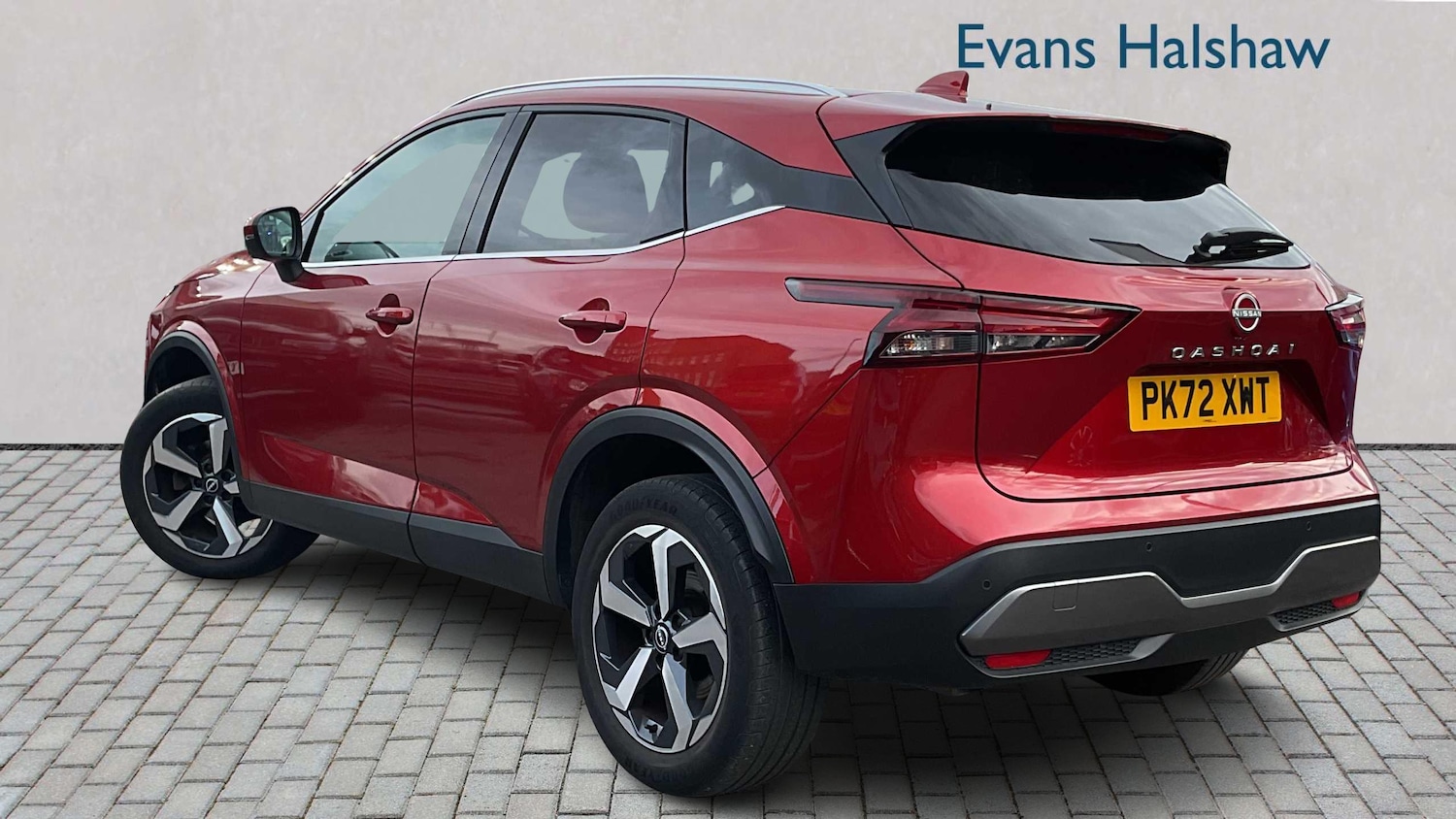 Used Nissan Qashqai 2022 for sale - 76351742: Photo 2